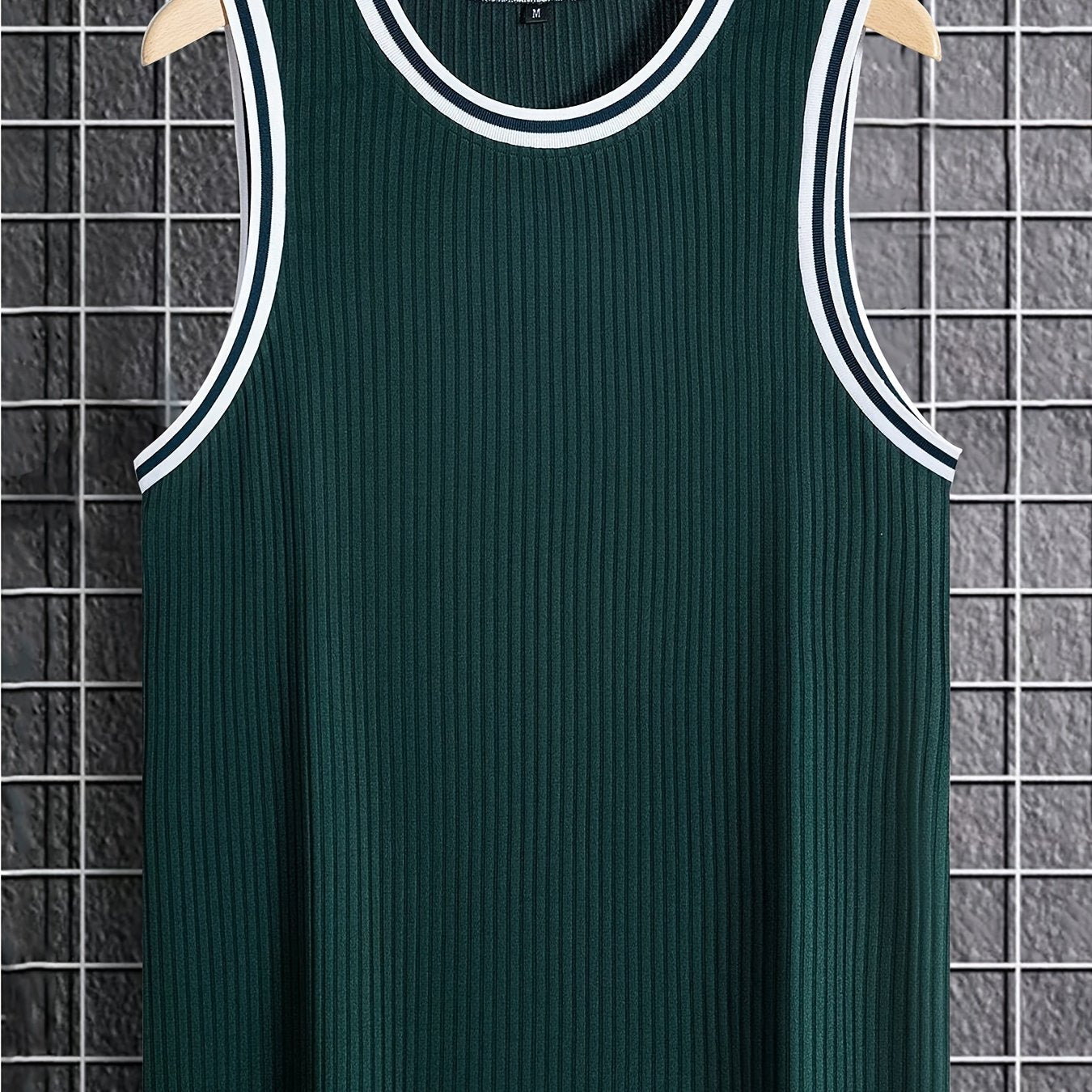 Herren Sportliches Tanktop mit Kontrast-Details – Athletischer Look für Freizeit und Training