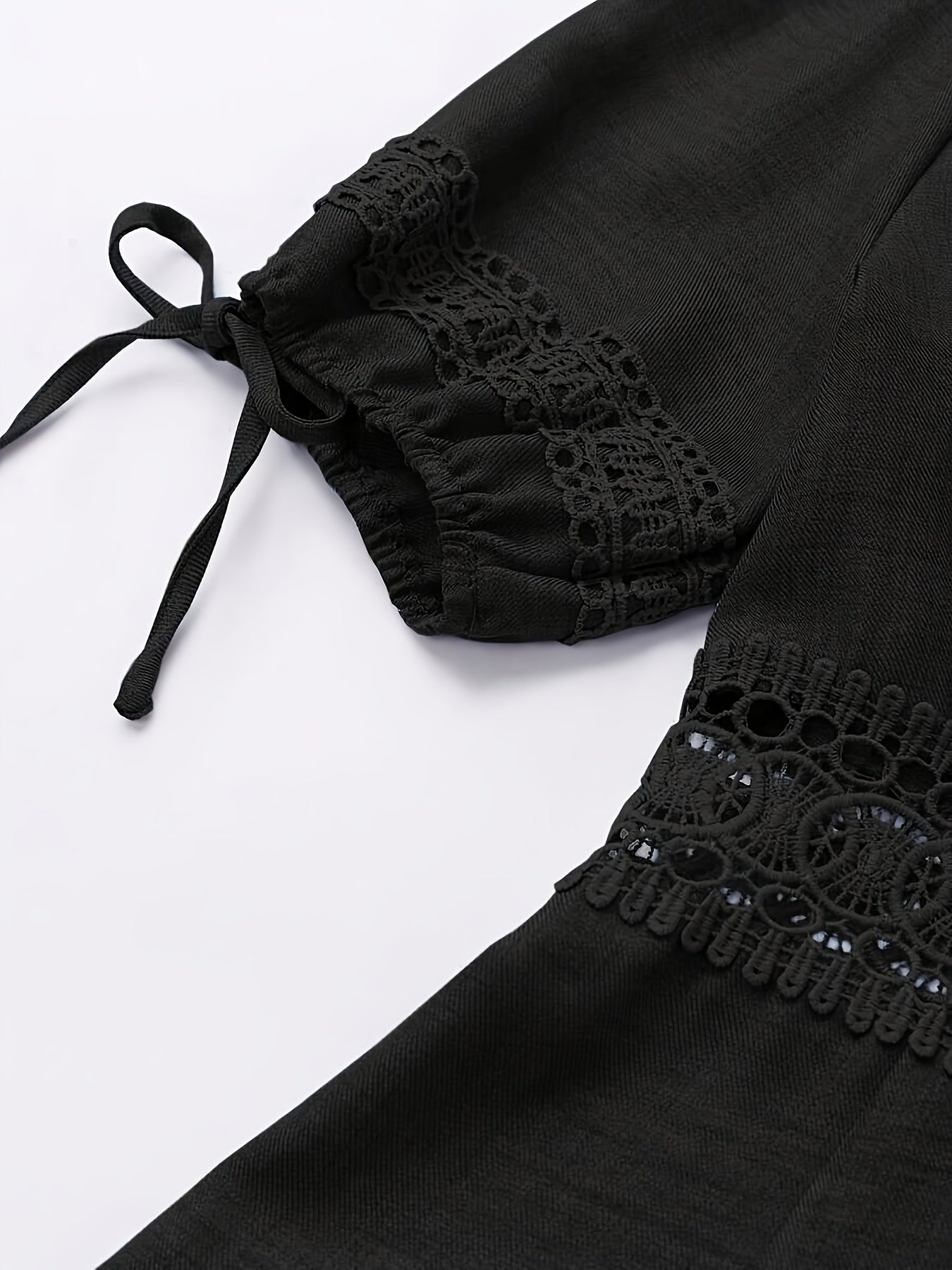 Damen Sommerkleid Elegant mit Spitze und Rüschen – Perfekt für Freizeit & Urlaub