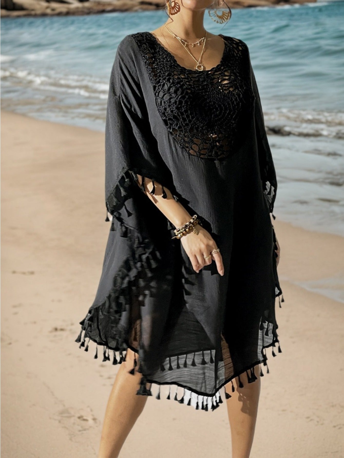 Damen Strand Kaftan Poncho mit Häkel-Details und Fransen – Eleganter Badeüberwurf
