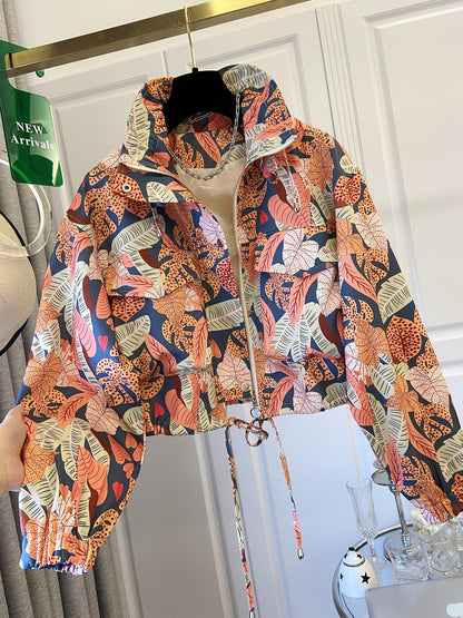 Kurze Damen Übergangsjacke mit Stehkragen und Kordelzug