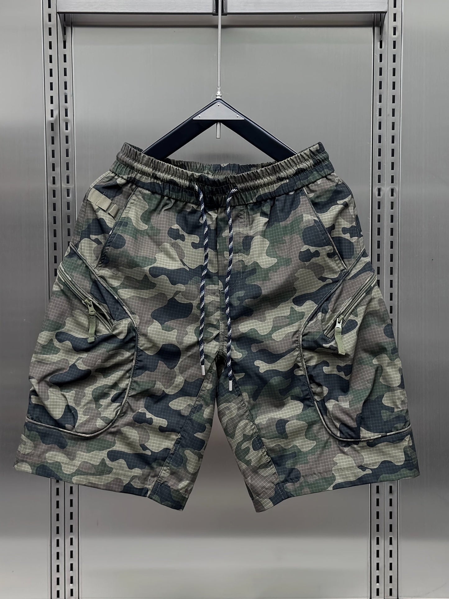 Herren Utility Cargo Shorts mit Reißverschlusstaschen – Urban Athleisure Style