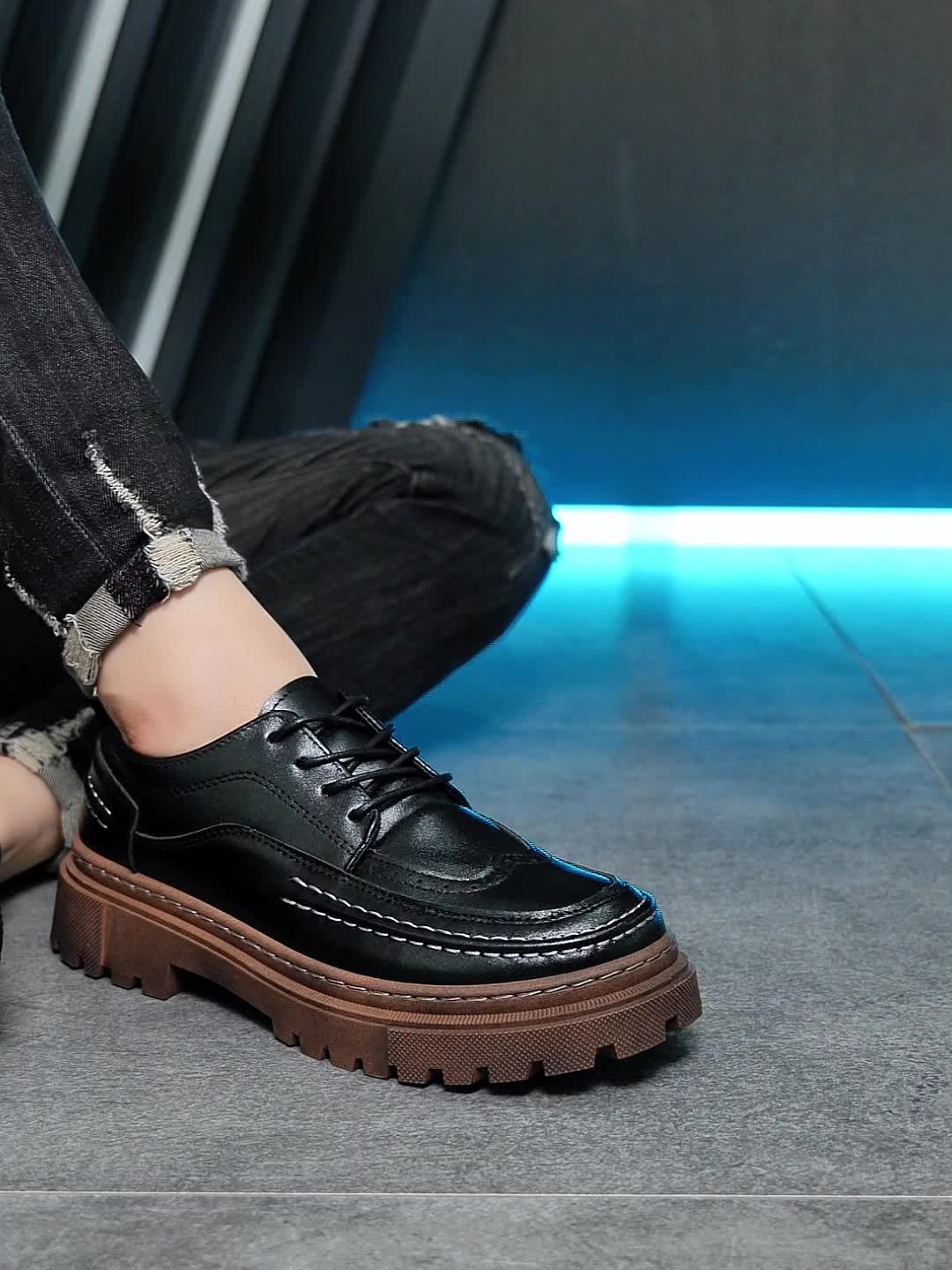 Herren Vintage Brogue Schnürschuhe – Elegante Alltagsschuhe mit Profilsohle