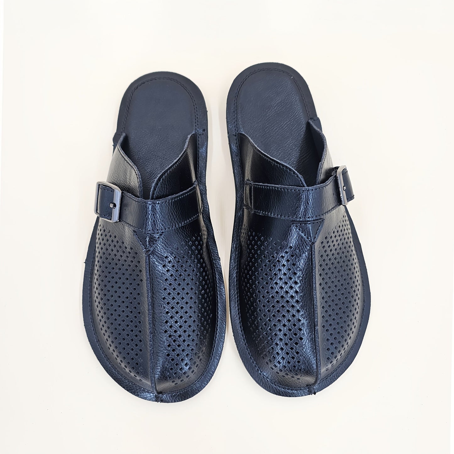 Herren Pantoletten mit Schnalle – Elegante Slipper für Freizeit & Alltag