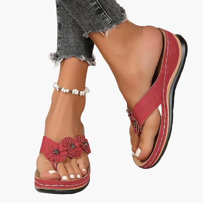 Damen Komfort-Sandalen mit Blumenapplikation – Orthopädische Sommerschuhe für Alltag und Freizeit