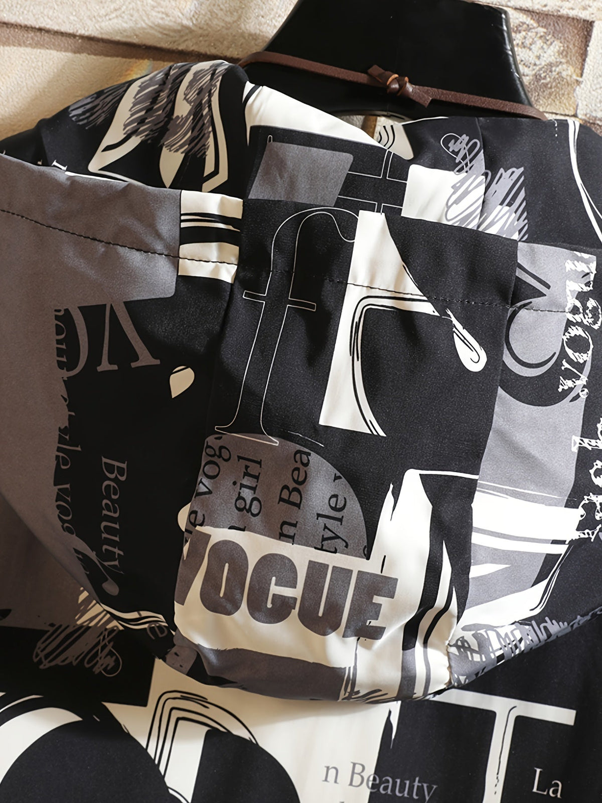 Kapuzenjacke mit auffälligem Buchstaben-Print für Herren und Damen