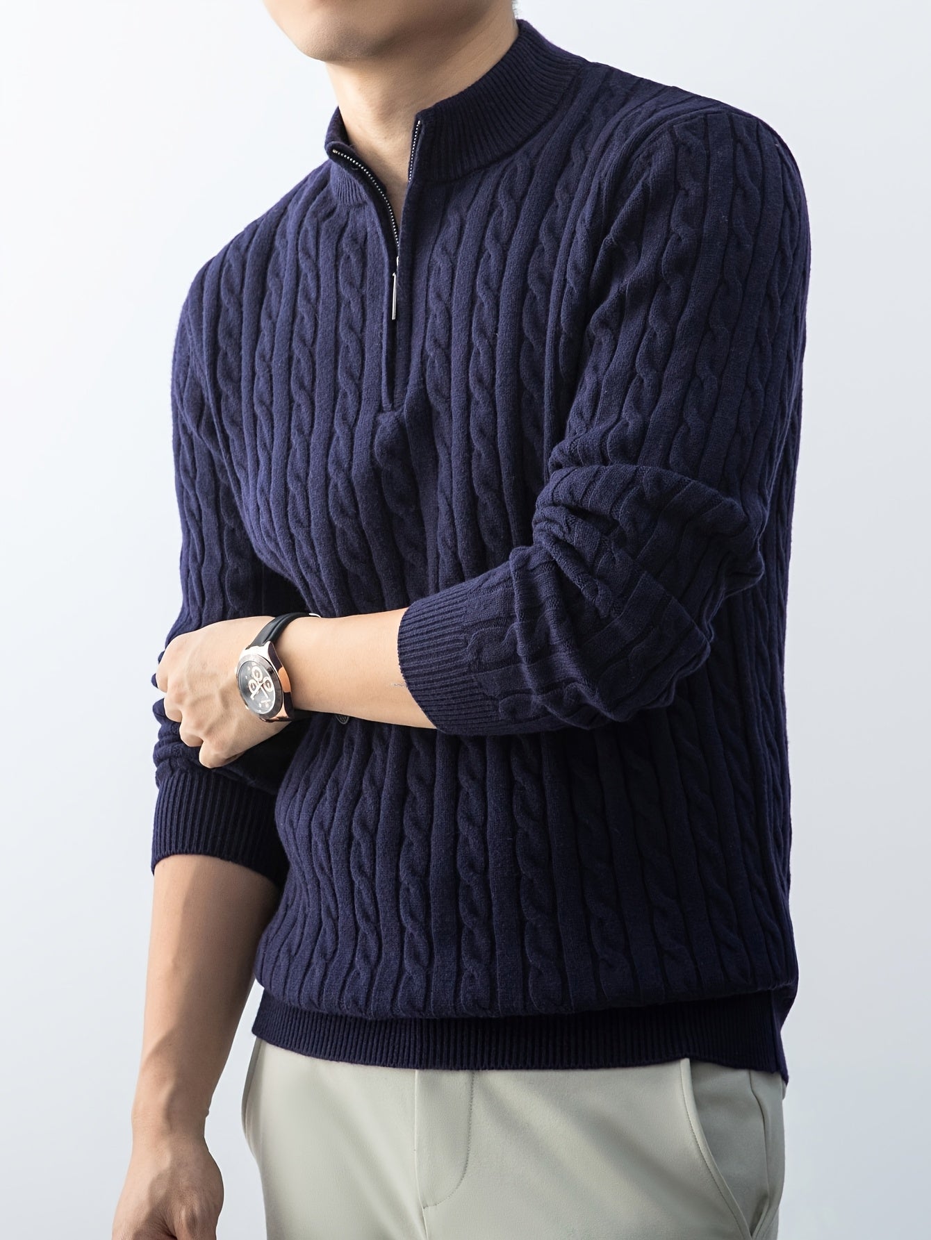 Herren Strickpullover mit Zopfmuster und Stehkragen – Eleganter Casual Look für Herbst und Winter
