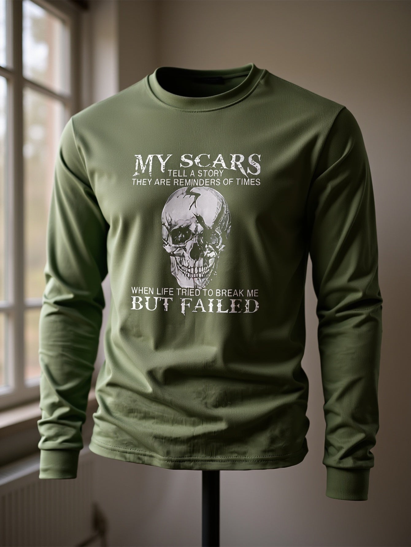 Herren Langarmshirt mit Totenkopf-Druck und Spruch