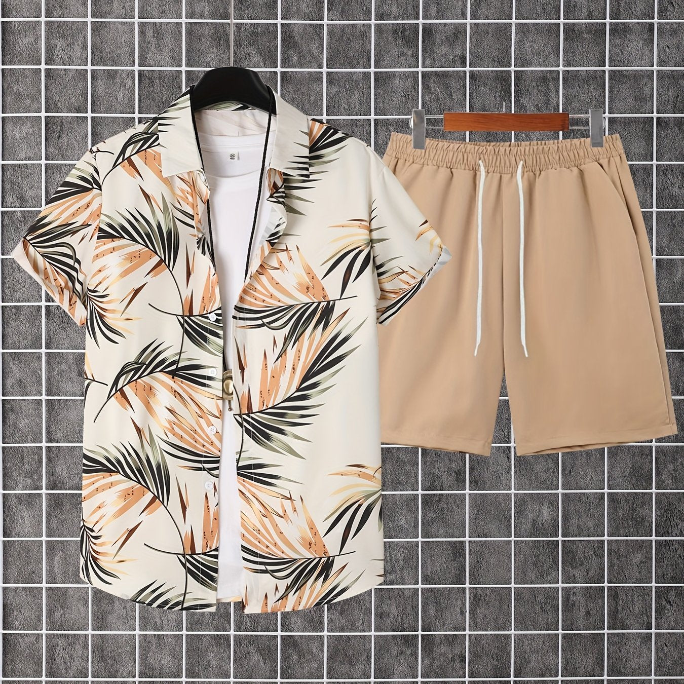 Herren Sommer Freizeit Set – Kurzarm Hemd mit Palmenmuster und Shorts – Perfekt für Urlaub & Strand