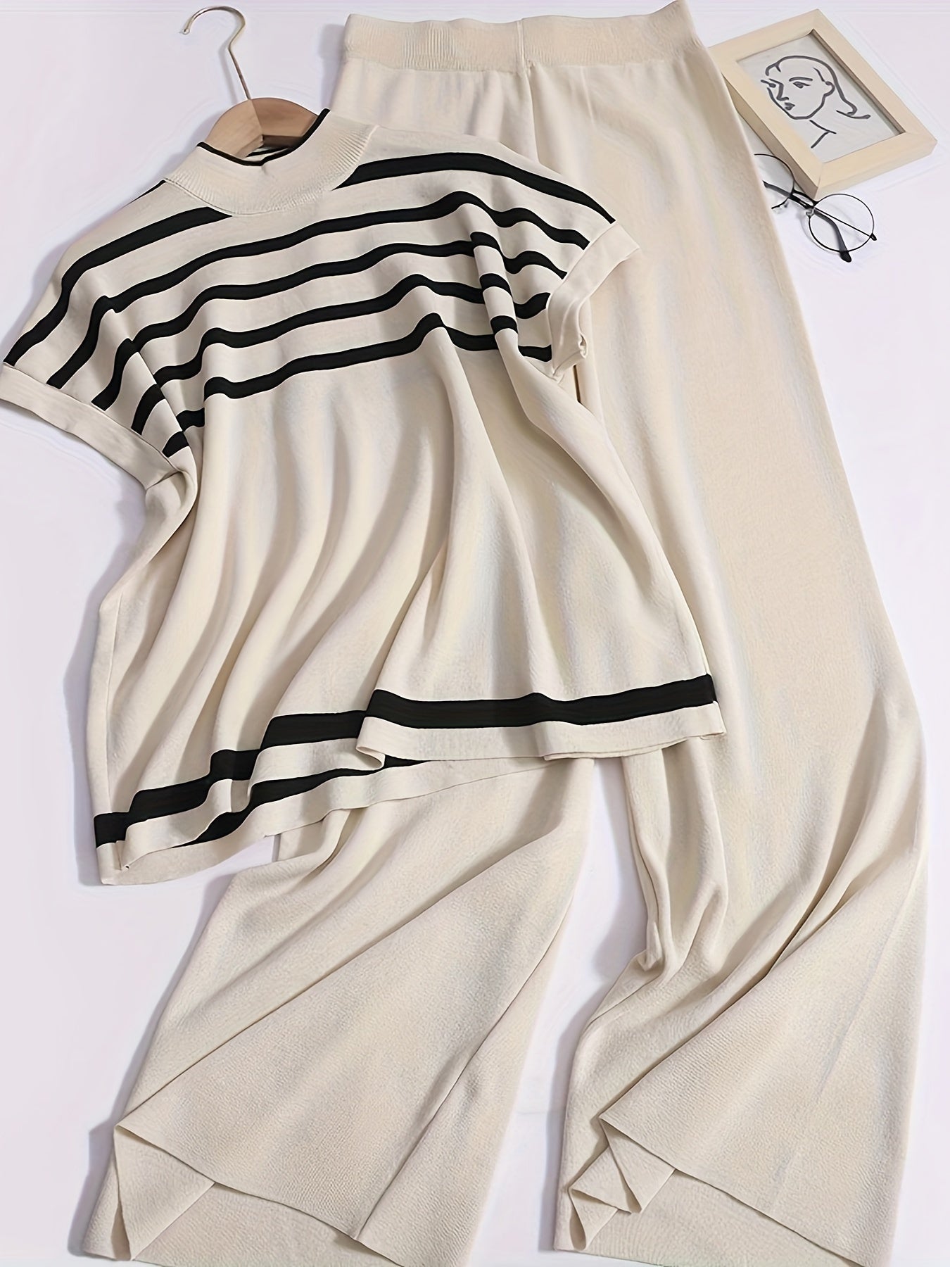 Damen Elegantes Streifen-Set mit weiter Hose und Kurzarm-Oberteil – Perfekt für Büro & Freizeit