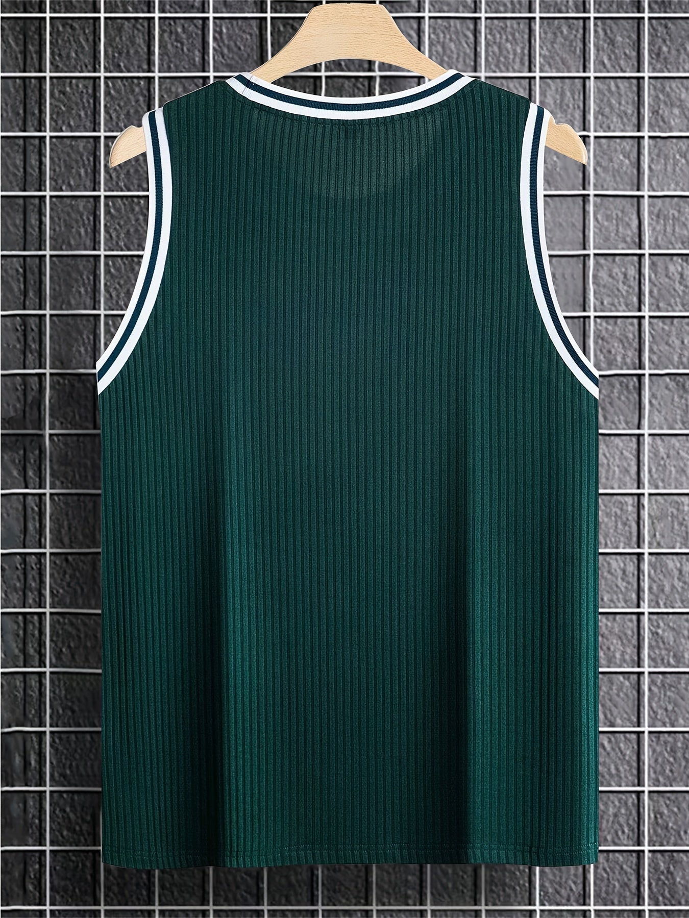 Herren Sportliches Tanktop mit Kontrast-Details – Athletischer Look für Freizeit und Training
