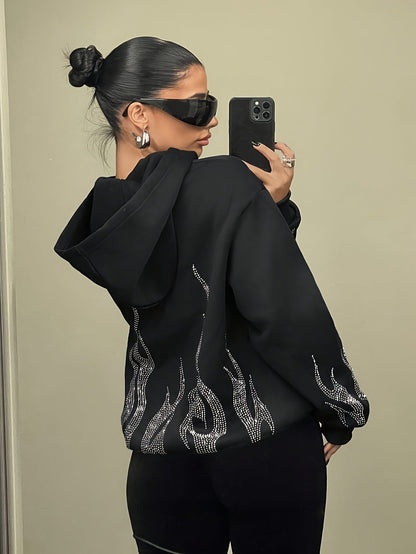 Hoodie Schwarz mit Glitzerstein-Flammenmuster