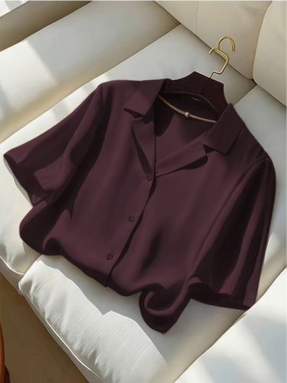 Damen Bluse mit Knopfleiste und klassischem Kragen – Lässiger und eleganter Stil für Alltag und Büro
