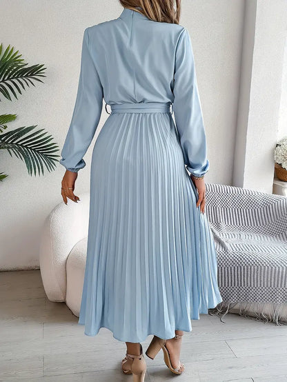 Damen Midikleid mit Faltenrock und Bindegürtel – Eleganter Alltags- und Büro-Look
