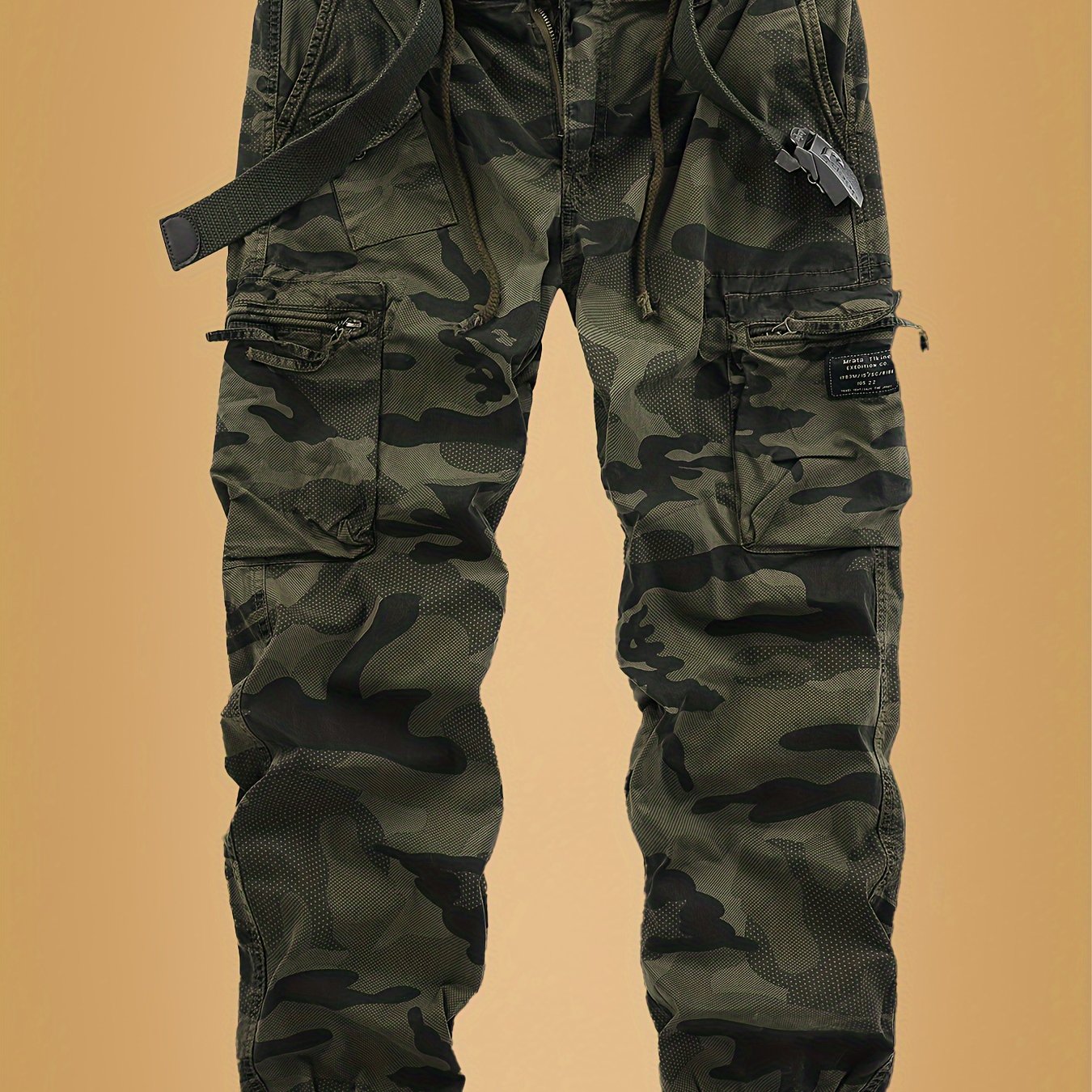 Herren Cargo Jogger Hose mit Camouflage Muster und Utility-Design – Streetwear und Outdoor