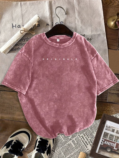 Damen Freizeit T-Shirt mit Print und High-Waist Jeansshorts – Urbaner Sommer-Look