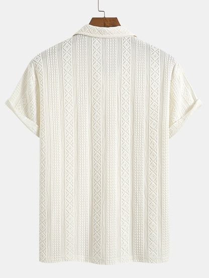 Herren Poloshirt mit geometrischer Stickerei und Struktur – Stilvolles Freizeitshirt für Alltag und besondere Anlässe