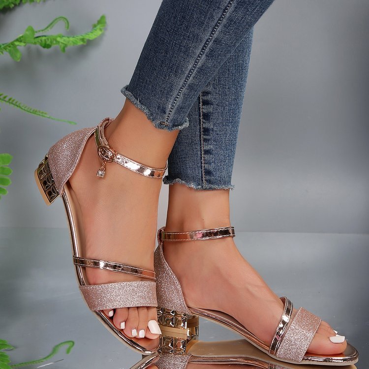 Ann – Modische Plus Size Damensandalen