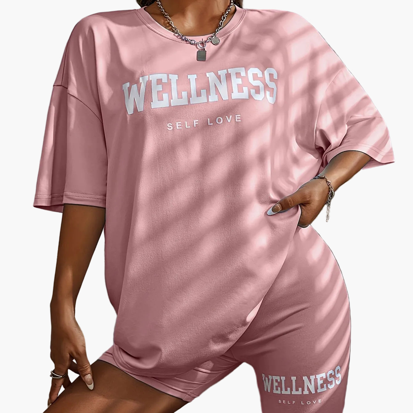 Damen Wellness Lounge Set Oversize T-Shirt & Radlerhose – Bequeme Freizeitmode mit Schriftzug