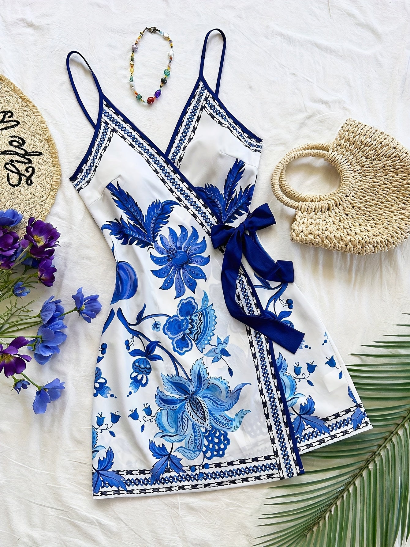 Damen Sommer Wickelkleid mit tropischem Print und Blumenmuster – Ideal für Urlaub und Freizeit