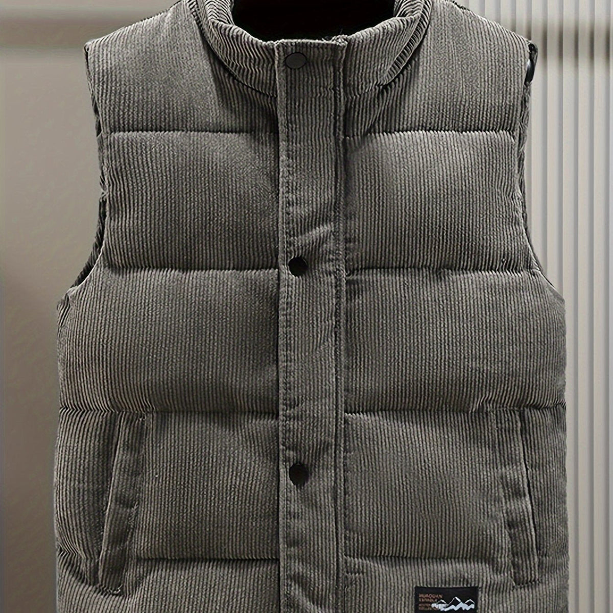 Unisex Steppweste Corduroy mit Stehkragen und Druckknöpfen