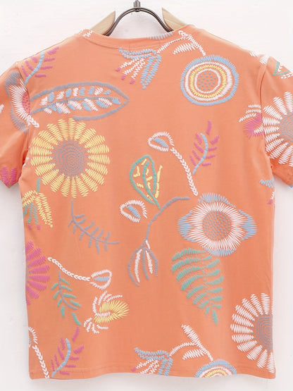 Damen Sommer T-Shirt mit Stickerei und Boho-Design – Lässiges Freizeitshirt, Kurzarm, Trendy Muster