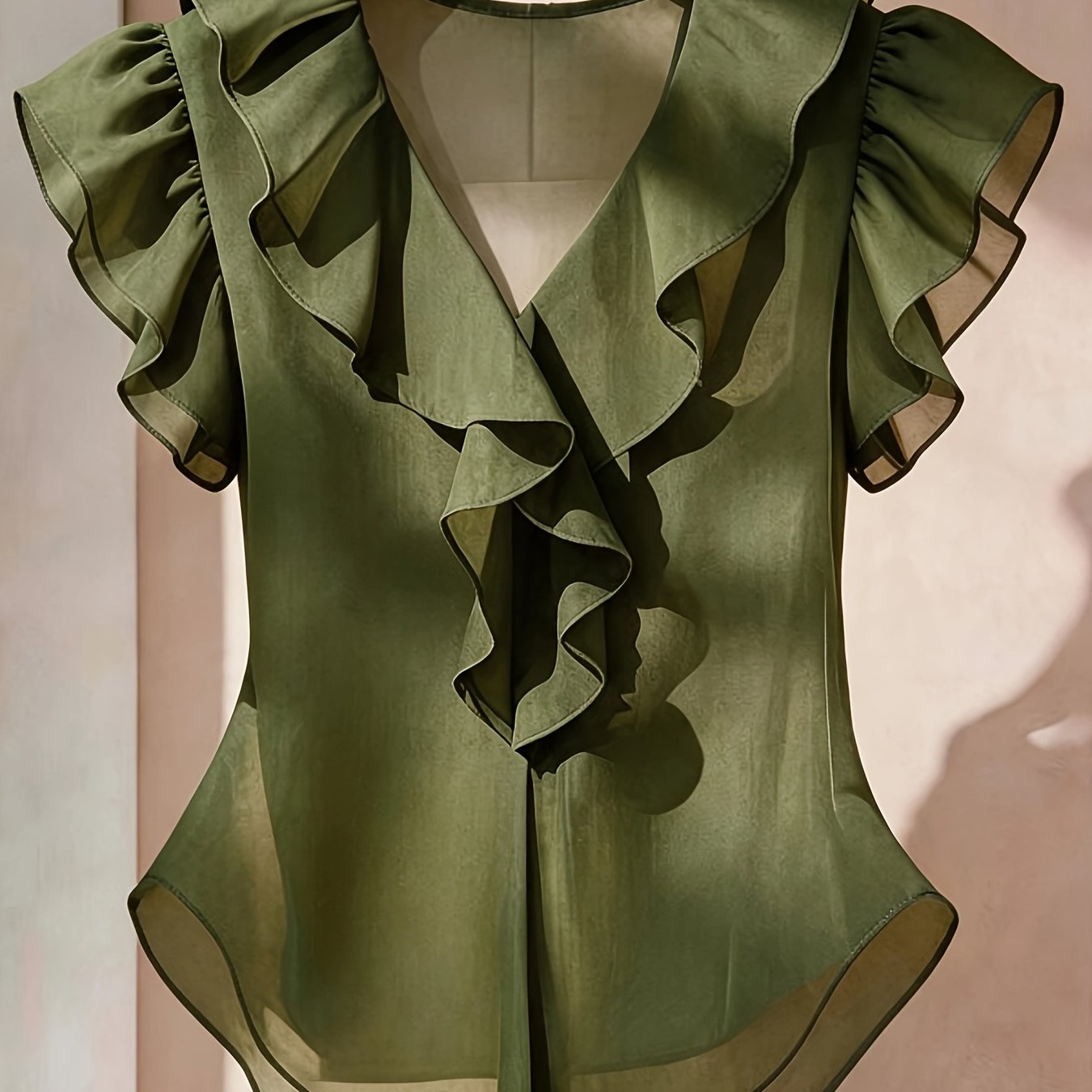 Damen Rüschenbluse mit V-Ausschnitt und Volantärmeln – Elegante Chiffonbluse für Büro und besondere Anlässe