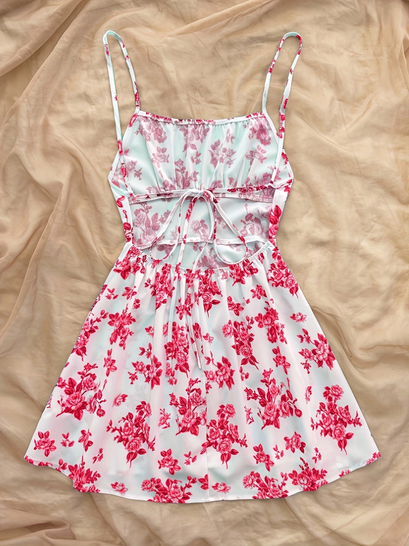 Damen Sommerkleid mit floralen Print und Spaghettiträgern – Perfekt für Urlaub und Freizeit
