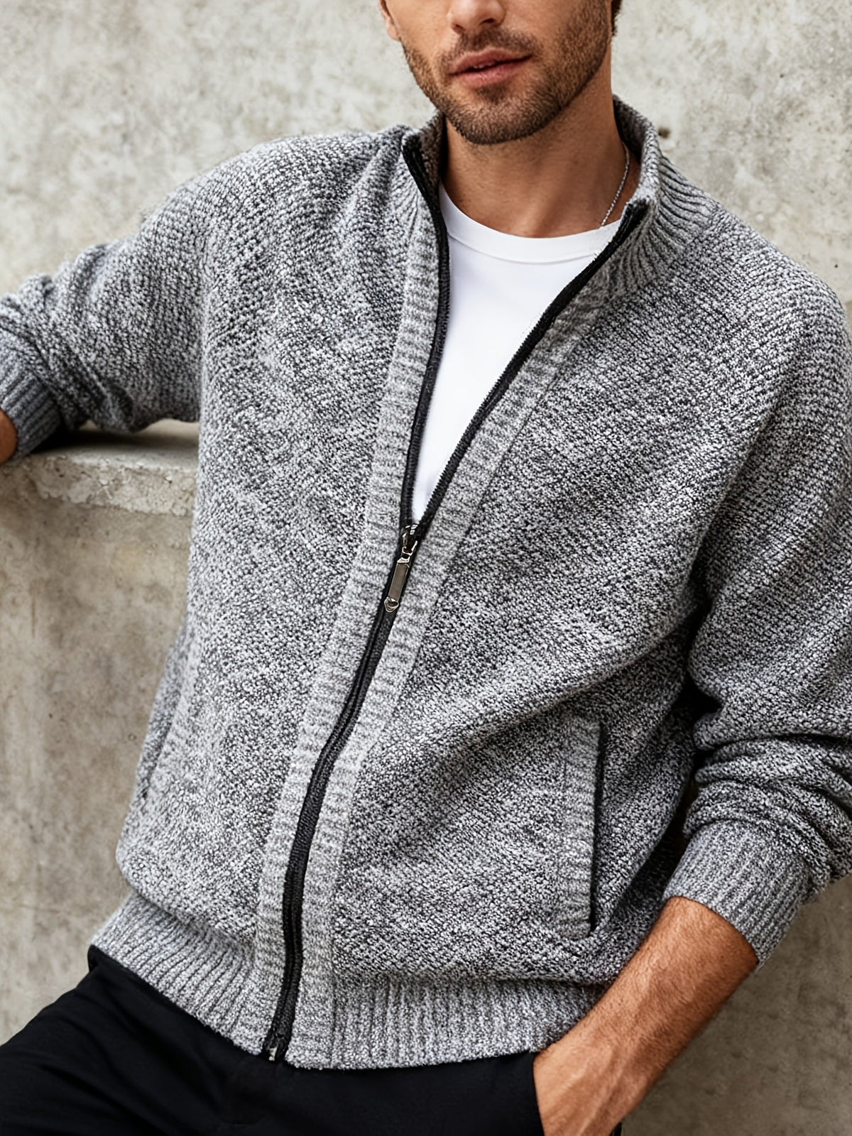 Herren Strickjacke mit Reißverschluss Stehkragen und Taschen meliert