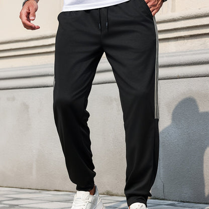 Herren Jogginghose mit Seitlicher Streifen-Optik für Sport und Freizeit