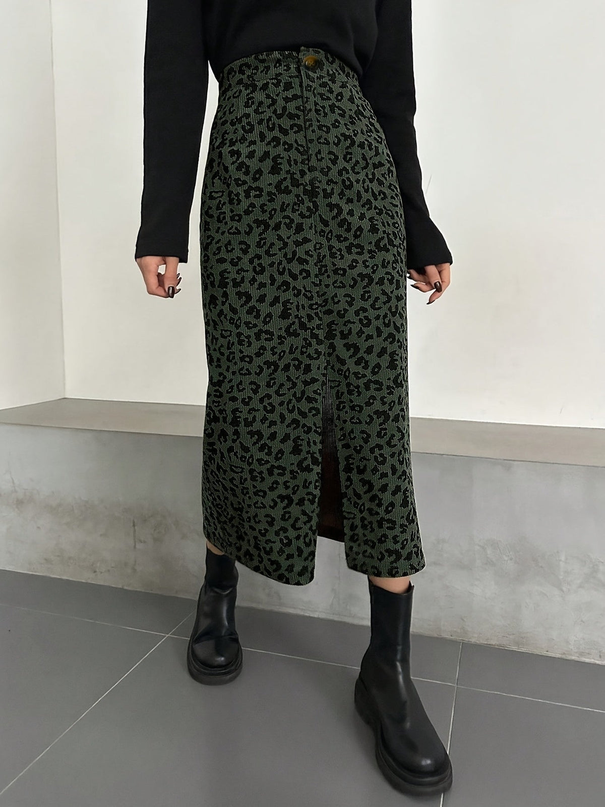 Damen Midi Rock mit Leopardenmuster und Schlitz, Rippstruktur