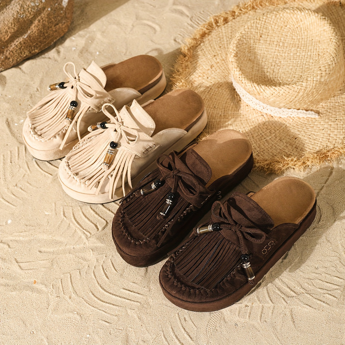 Damen Mokassin-Pantoletten mit Fransen und Perlendekor – Vintage Slipper für Sommer und Freizeit