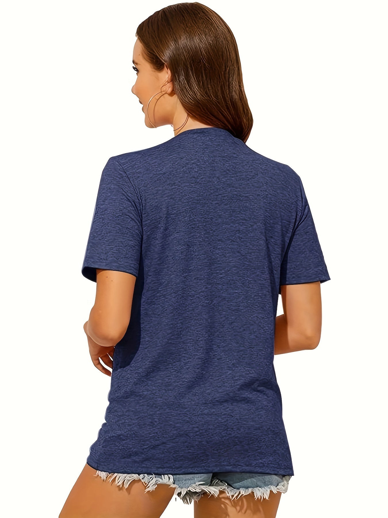 Damen Vintage T-Shirt mit Katze und Spruch 'Me & Karma Vibe Like That' – Mystisches Statement Shirt
