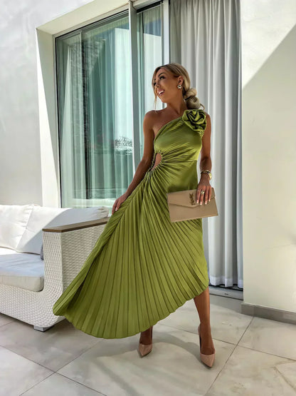 Damen One-Shoulder Plissee Cocktailkleid mit Blumenapplikation – Elegantes Abend- & Partykleid