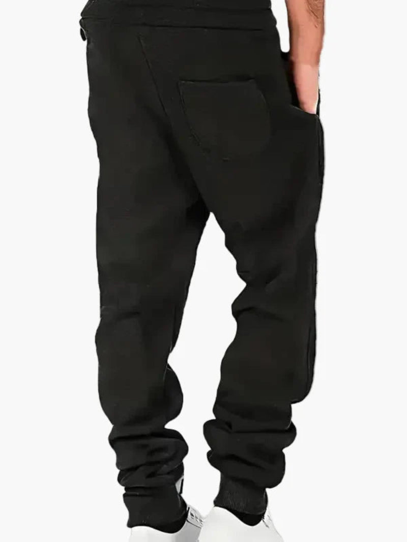 Herren Jogginghose im sportlichen Slim-Fit Design