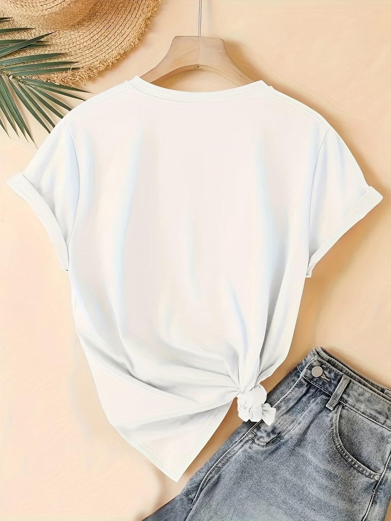 Damen T-Shirt mit Herzen-Print – Modisches Freizeitshirt mit Sommer-Style