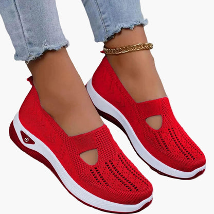Damen-Slipper mit dämpfender Plateausohle und Cut-Out-Design