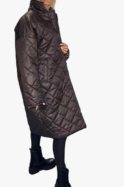 Damen Steppmantel im Wendedesign – Eleganter Wintermantel mit Leo-Print, modisch & warm für Alltag und Freizeit