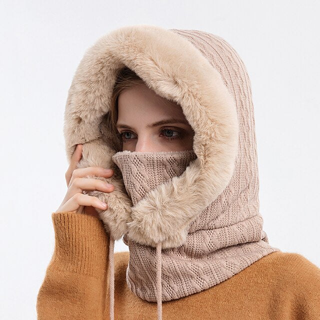 Gestrickte Balaklava-Haube mit Kunstpelz-Futter und Gesichtsschutz