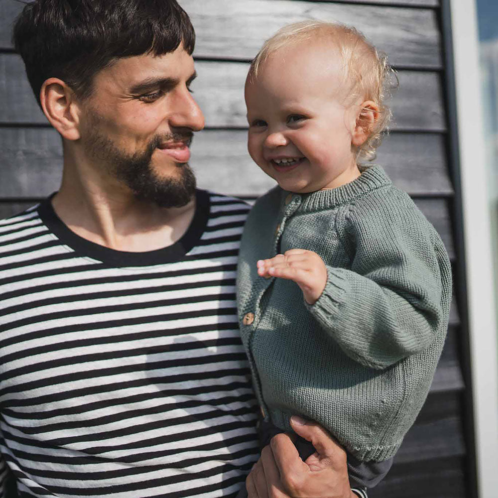 Kinder Strickjacke Unisex – Klassischer Cardigan für Alltag und Outdoor