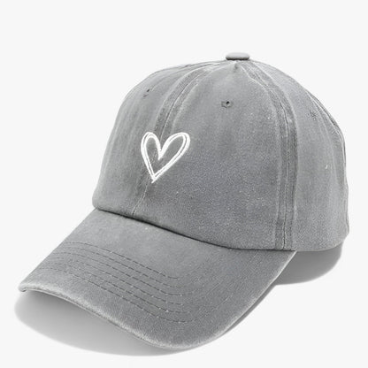 Baseball Cap in Used-Optik mit Herz-Stickerei – Verstellbare Freizeitmütze