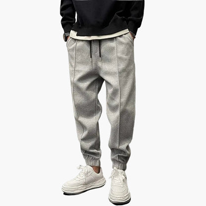 Herren Jogginghose mit modernem Schnitt – Bequeme Freizeithose für Sport und Alltag