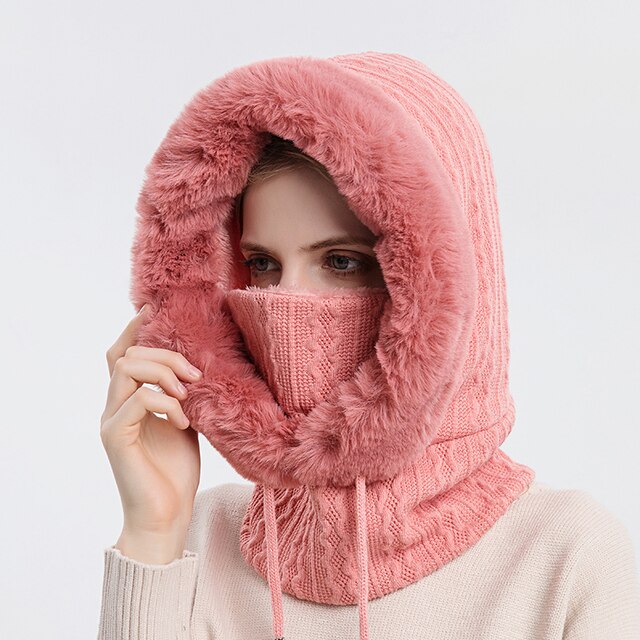 Gestrickte Balaklava-Haube mit Kunstpelz-Futter und Gesichtsschutz