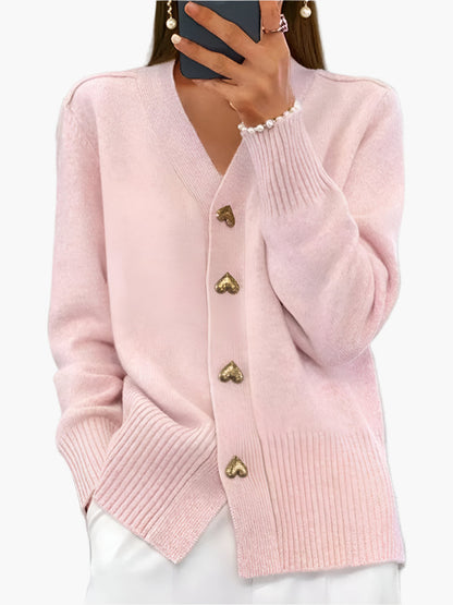 Damen Cardigan mit Herzknöpfen – Eleganter Strick für Herbst und Winter
