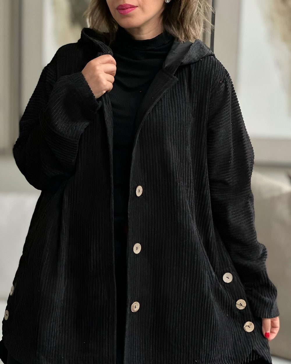 Damen Cordjacke mit Kapuze und Knopfleiste, lässiger Stil
